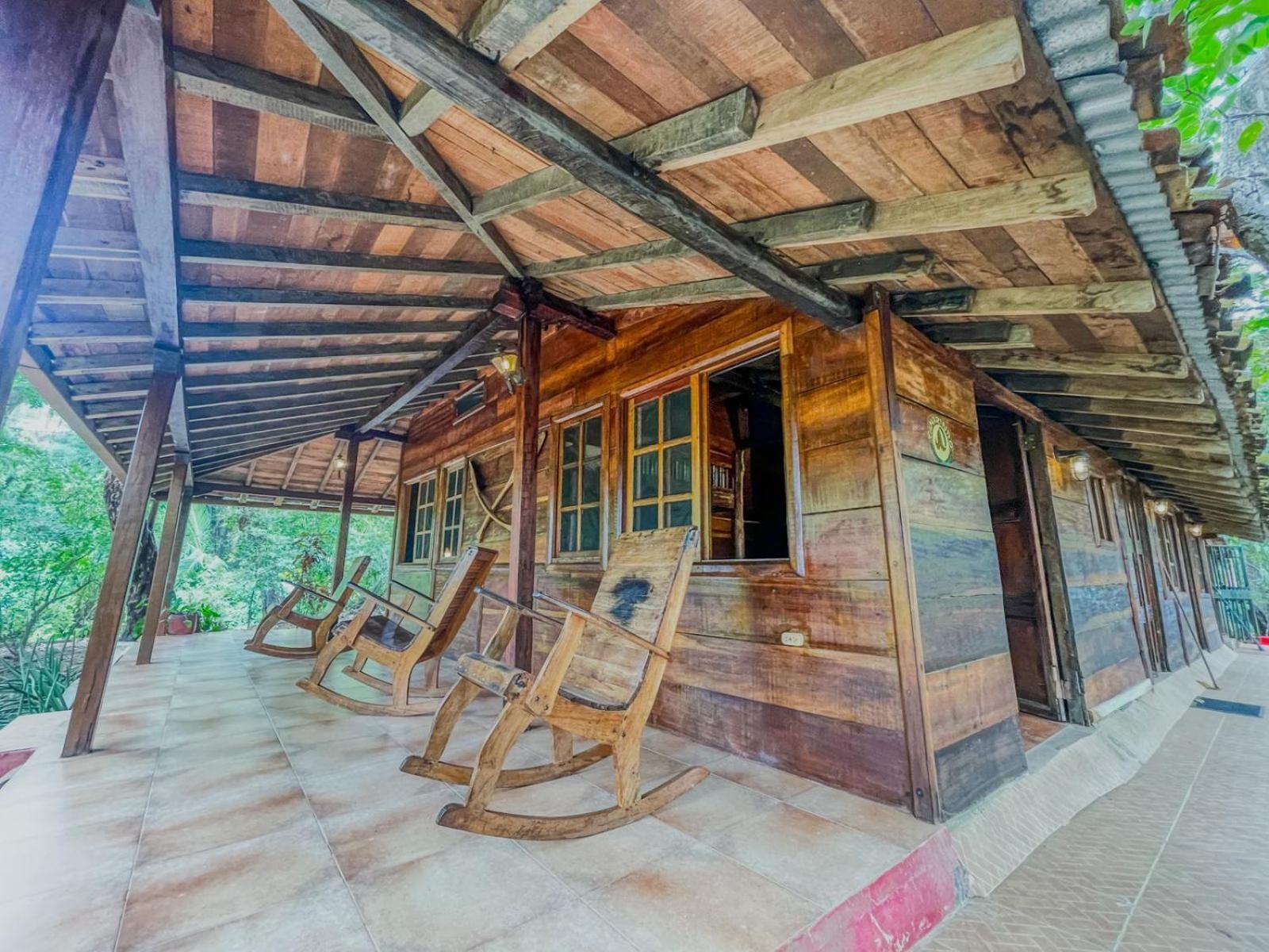 Eco Venao Lodge, ปลายาเวเนา ภายนอก รูปภาพ